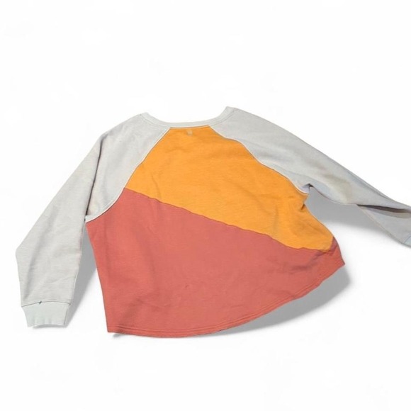 Free People Movement Colorblock Oversized Sweatshirt Medium Raglan Cozy - Picture 3 of 8